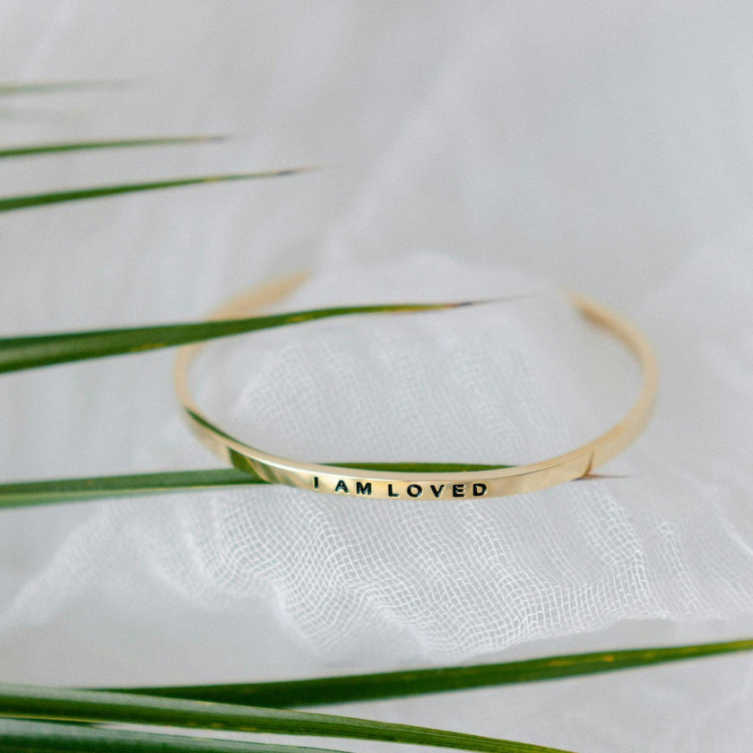 Women's "I Am Loved" Bracelet