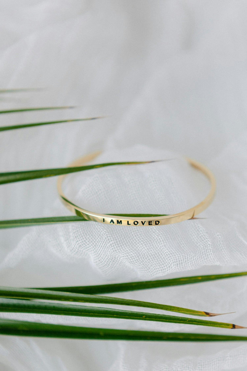 Women's "I Am Loved" Bracelet