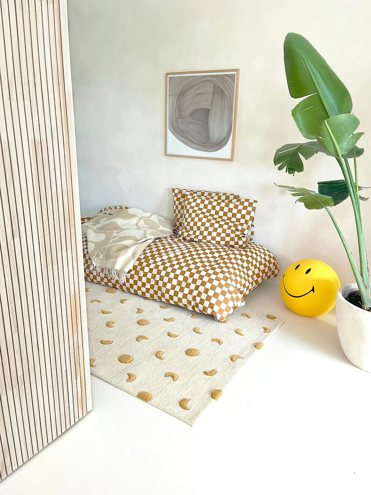 Moons Rug, Multi