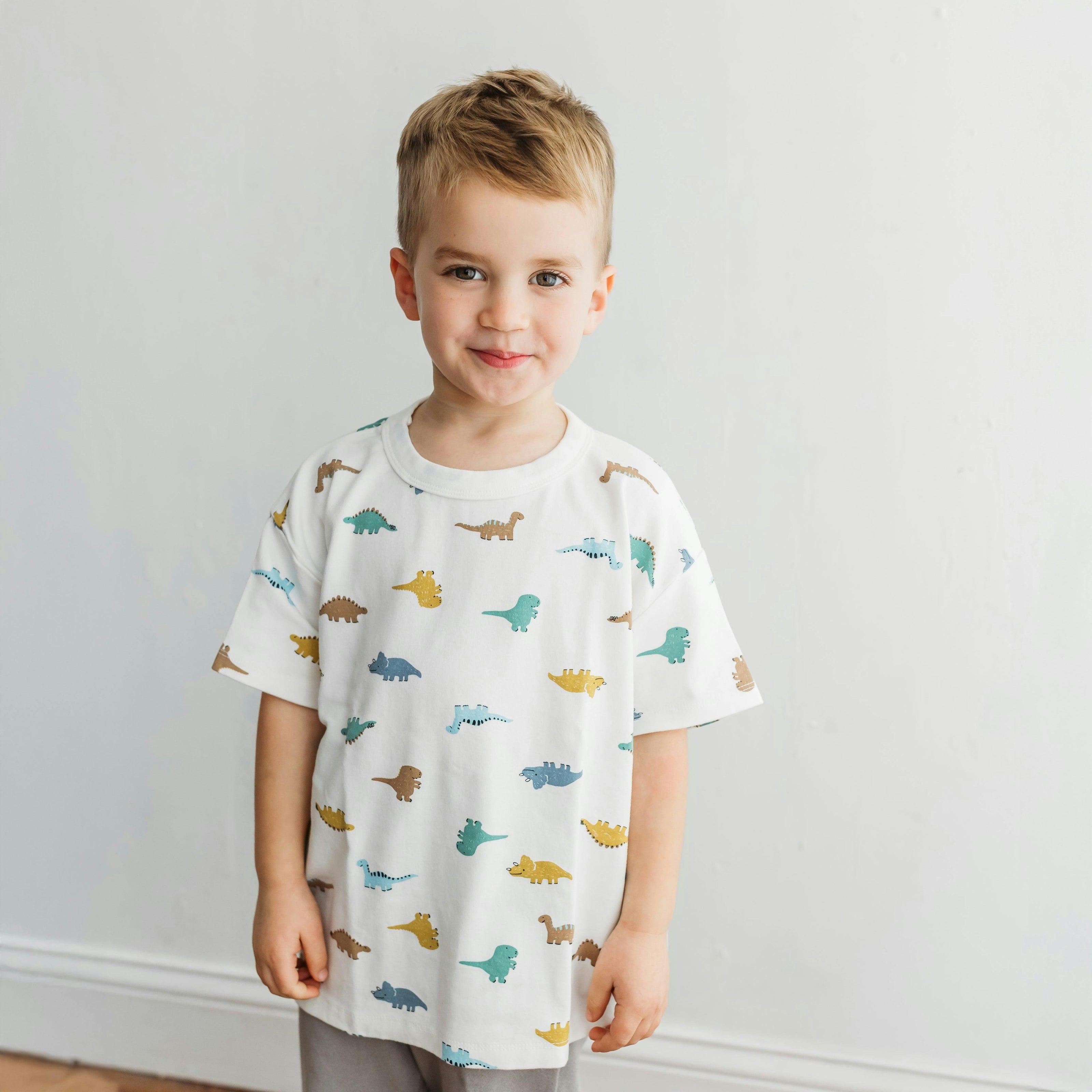 dino tee