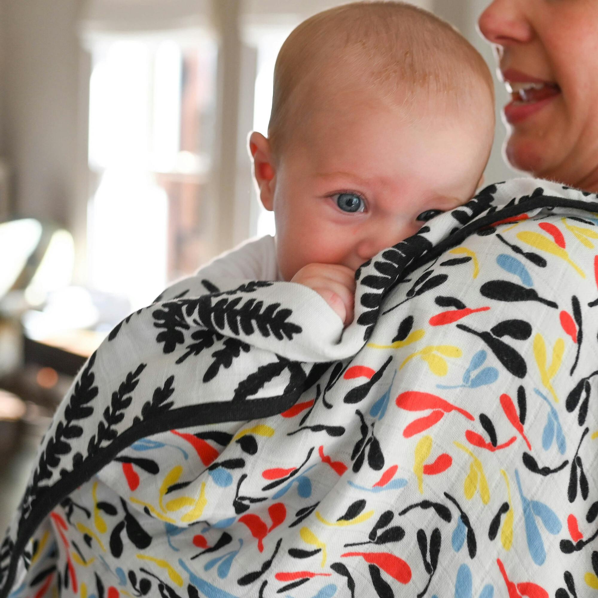 PLANT PRINT MUSLIN BLANKET - reversible newborn to 4 months / 5+ months