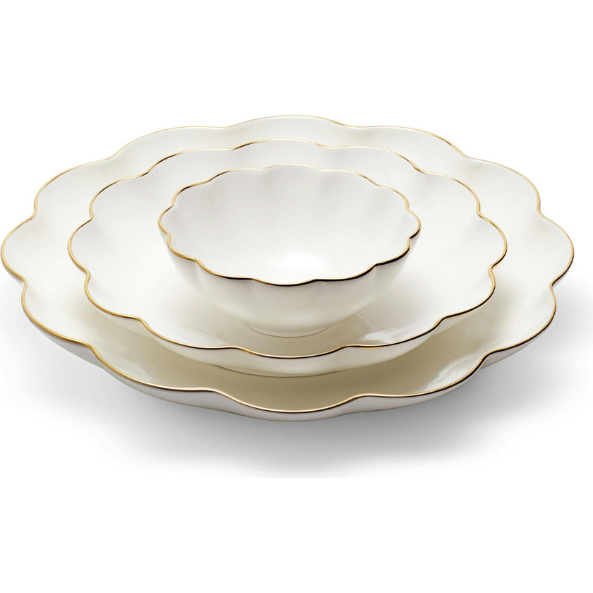 Scalloped Nesting Serving Dishes S/3
