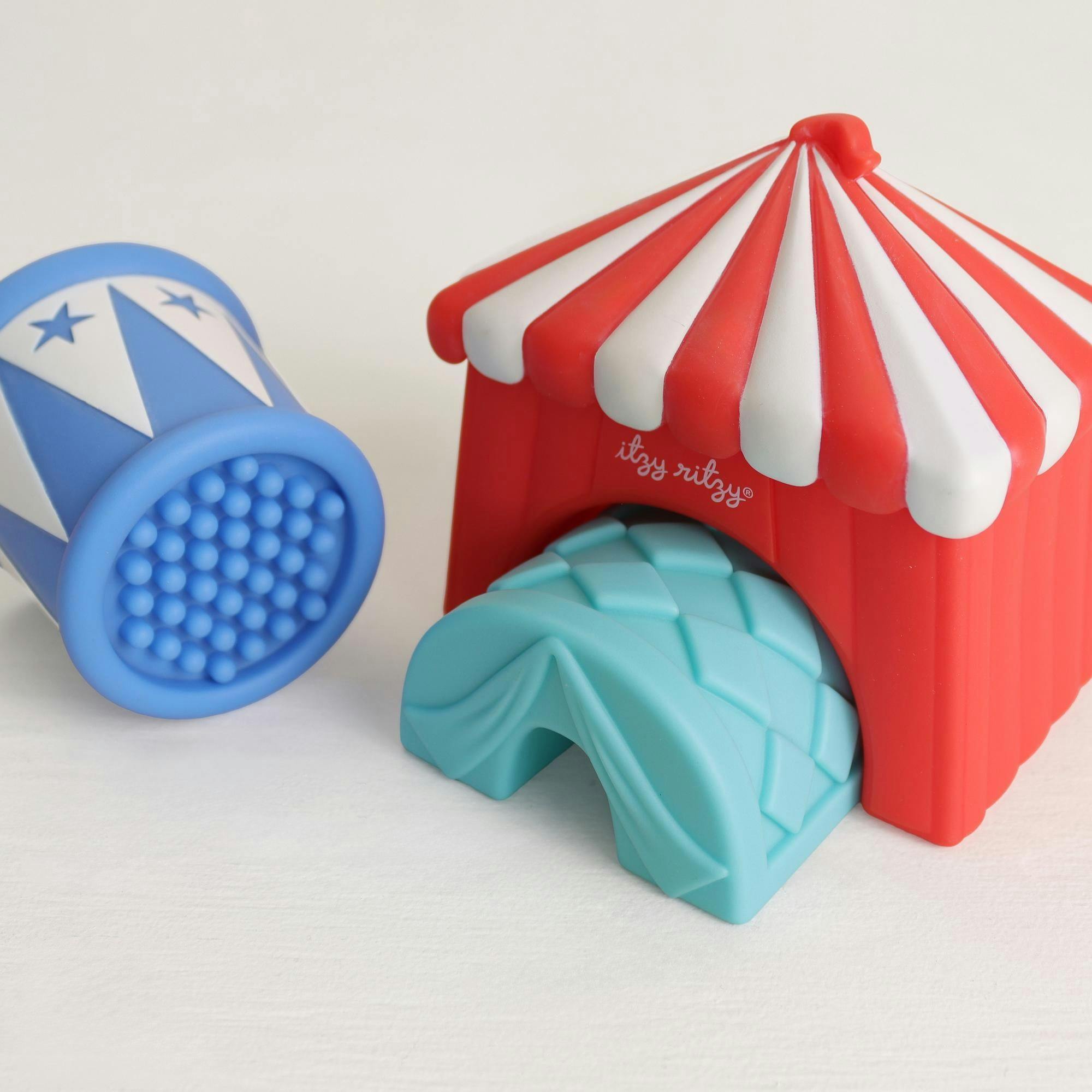 Itzy Blocks™ Sensory Blocks Set