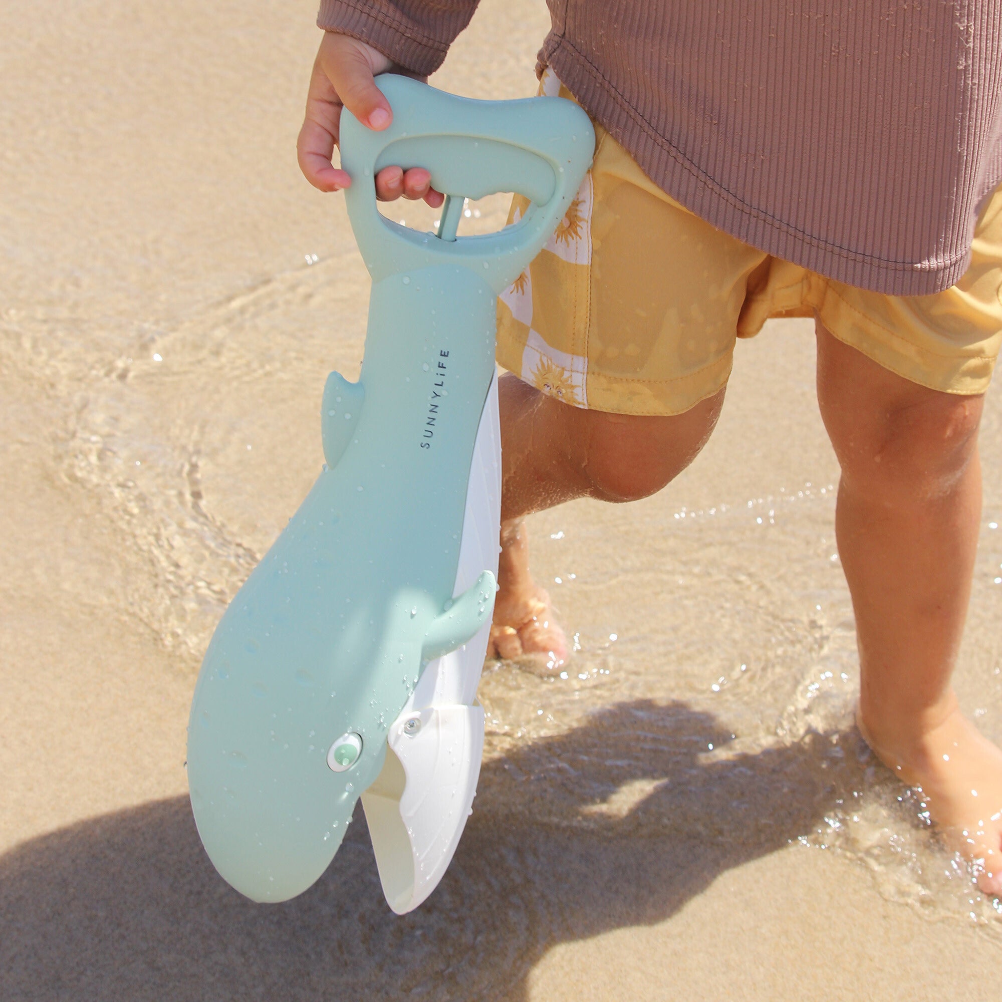 Sand Claws:
