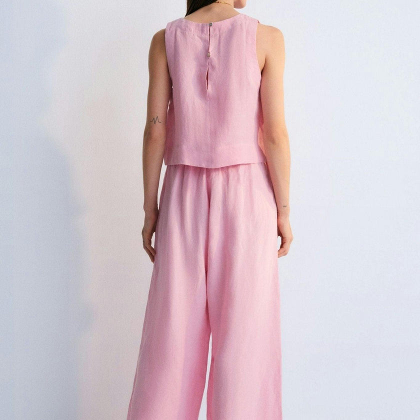 Hera Woman Top Hibiscus