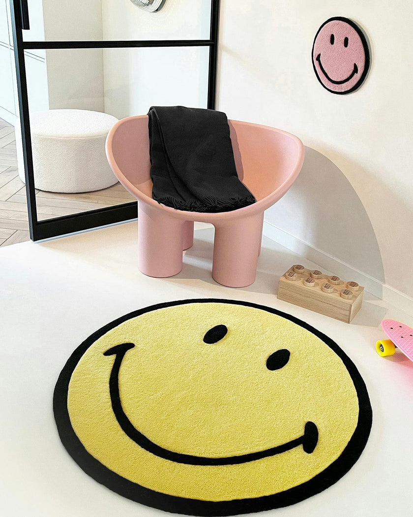 Round Smiley Rug