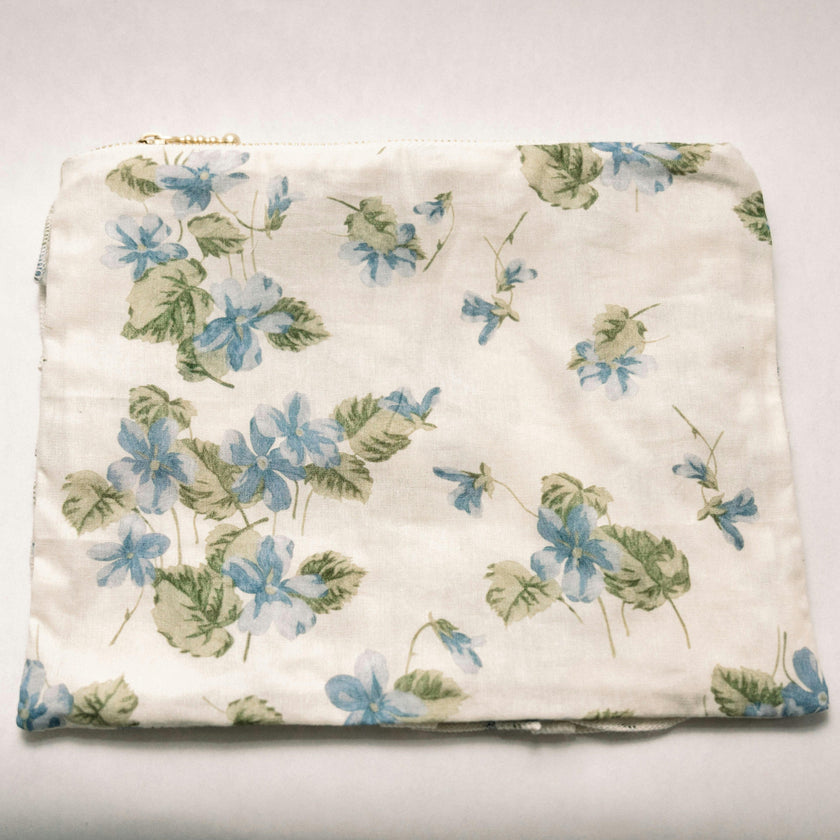 Cornflower Lane Timeless Floral Ruffle Zipper Pouch