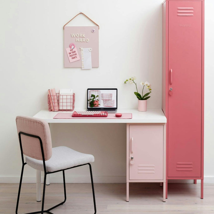 The Shorty In Blush