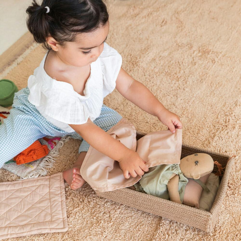 Mini Lorena Nari Doll & Bed Toy Set