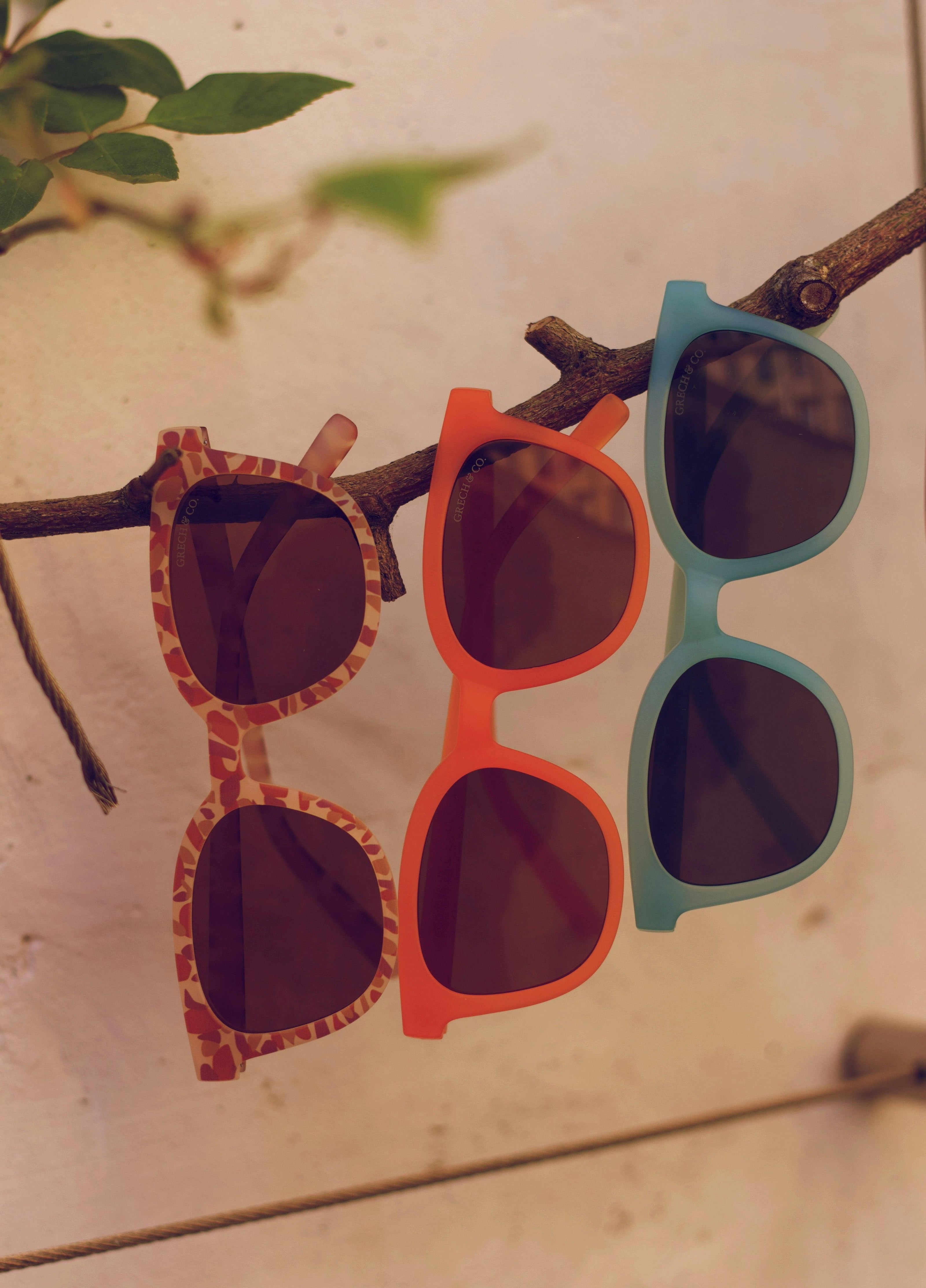 Classic Wayfarer | Flexible Polarized Sunglasses | Tortoise Bloom