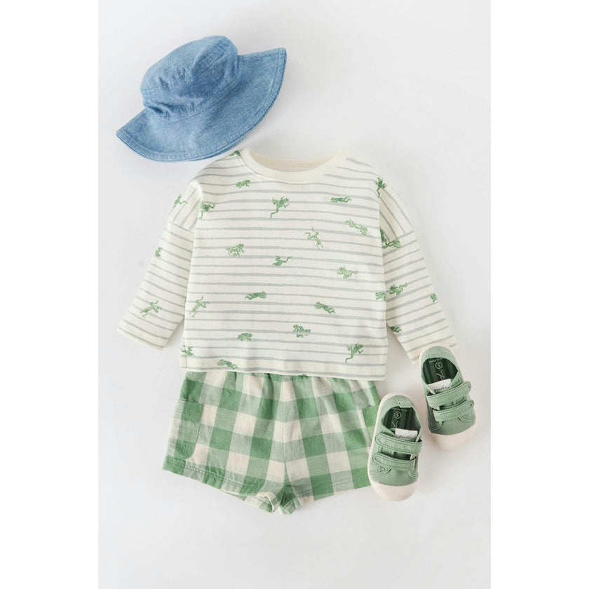 Short, Green