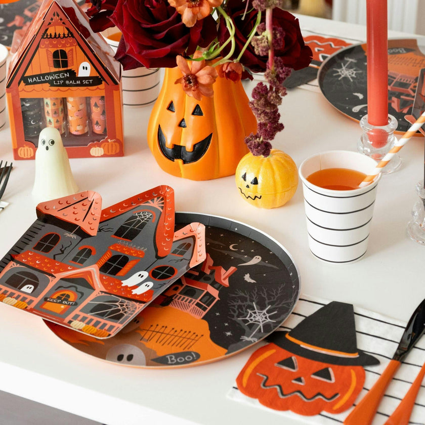 Trick or Treat Street Scene Large Plates