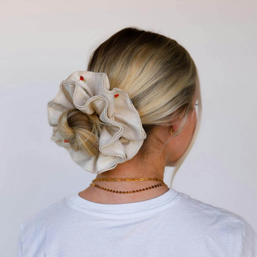 CREAM FARMERS MARKET CORSET SCRUNCHIE