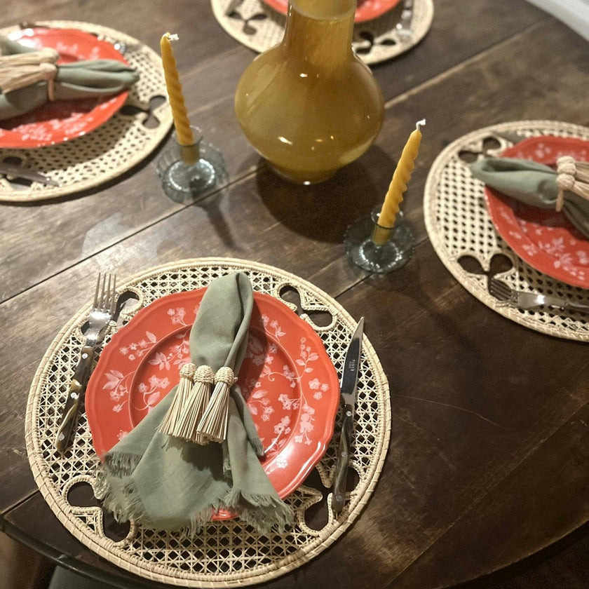 Set of 4 Handwoven Iraca Olive Motif Chargers