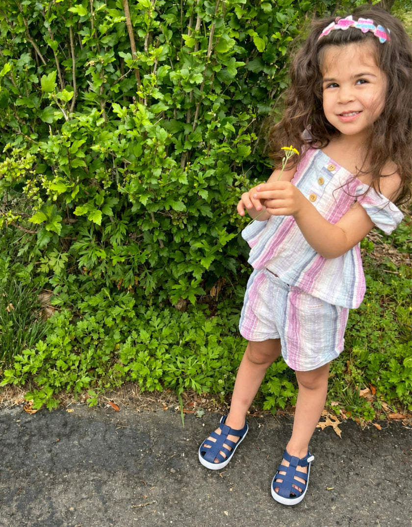 Elite Jelly Shoes in Navy