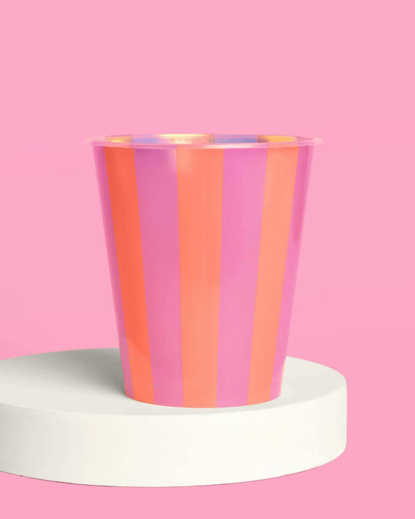 Pool Party Cups - 16 plastic cups