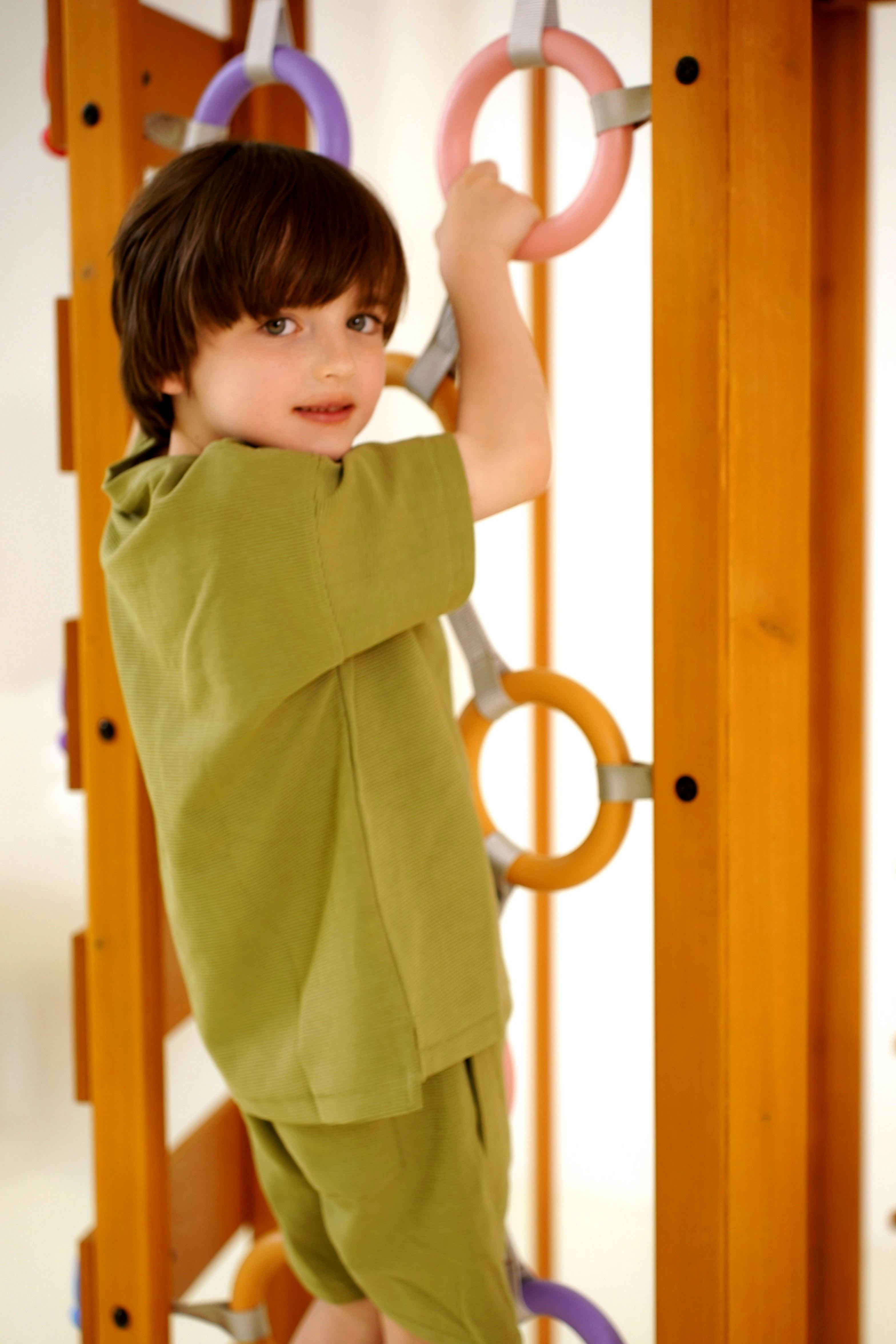 Hawthorn Outdoor Climber Playset | Bars