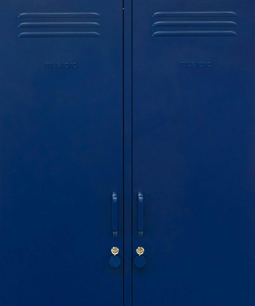 The Twinny in Navy