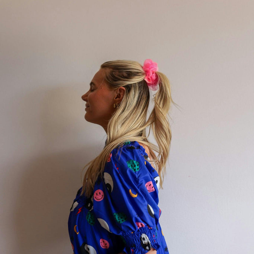 NEON MIDI ORGANZA SCRUNCHIE