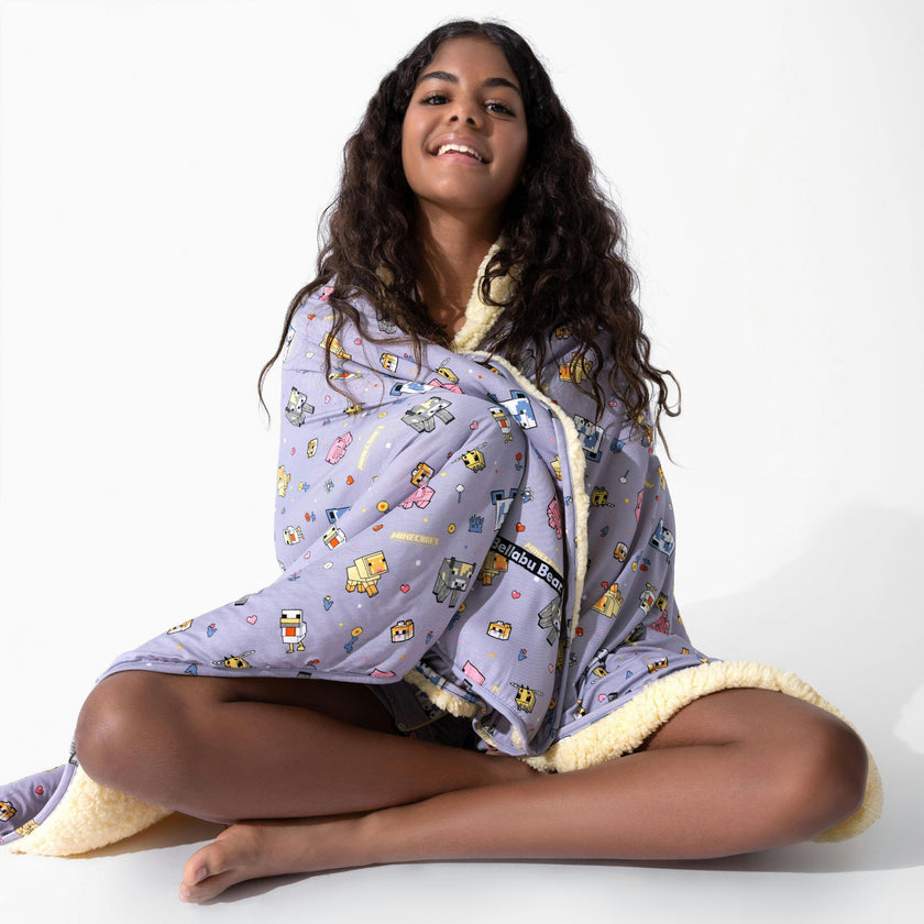 Minecraft: Pixel Pals Bamboo Sherpa Blanket