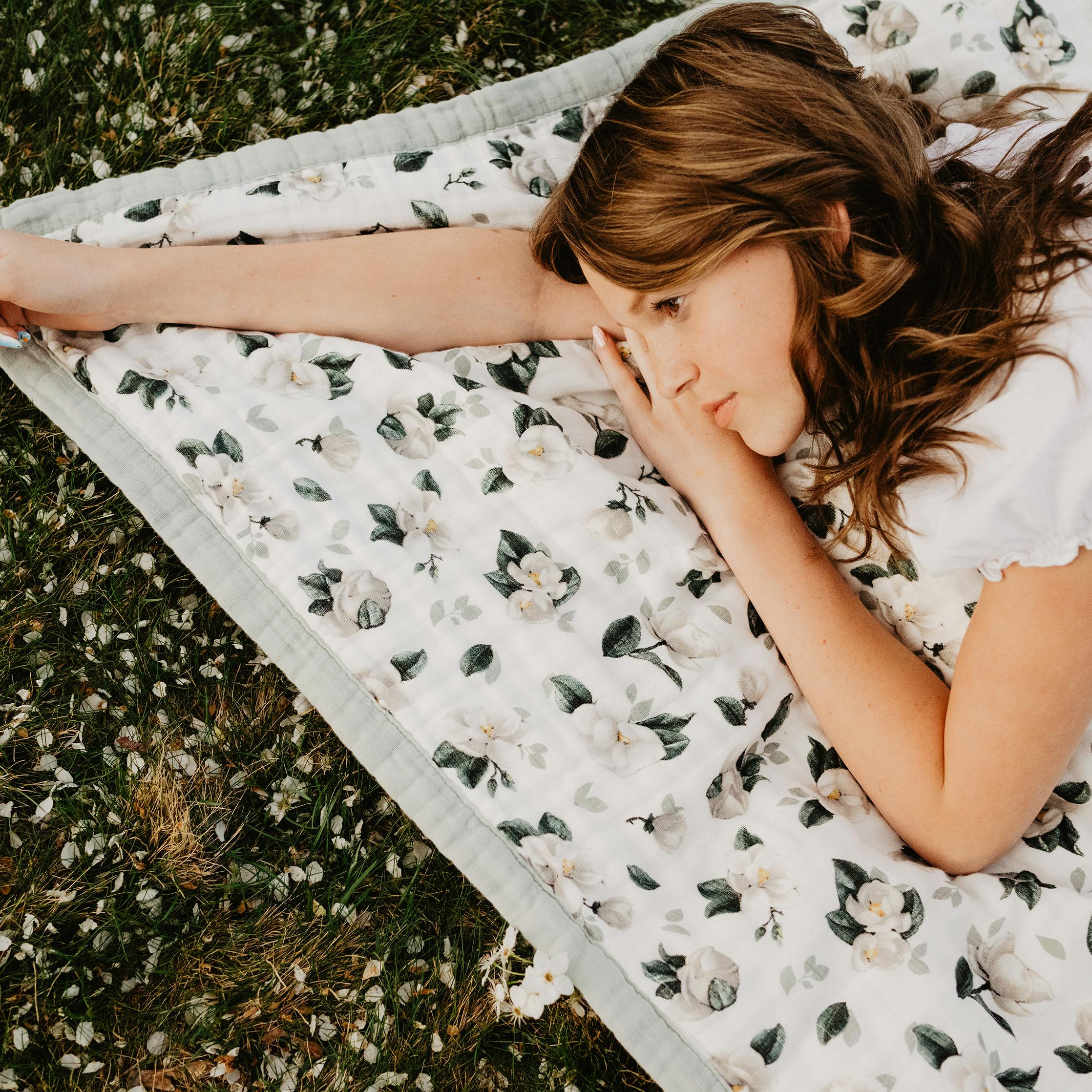 Organic Cotton Muslin Quilted Throw - Magnolia