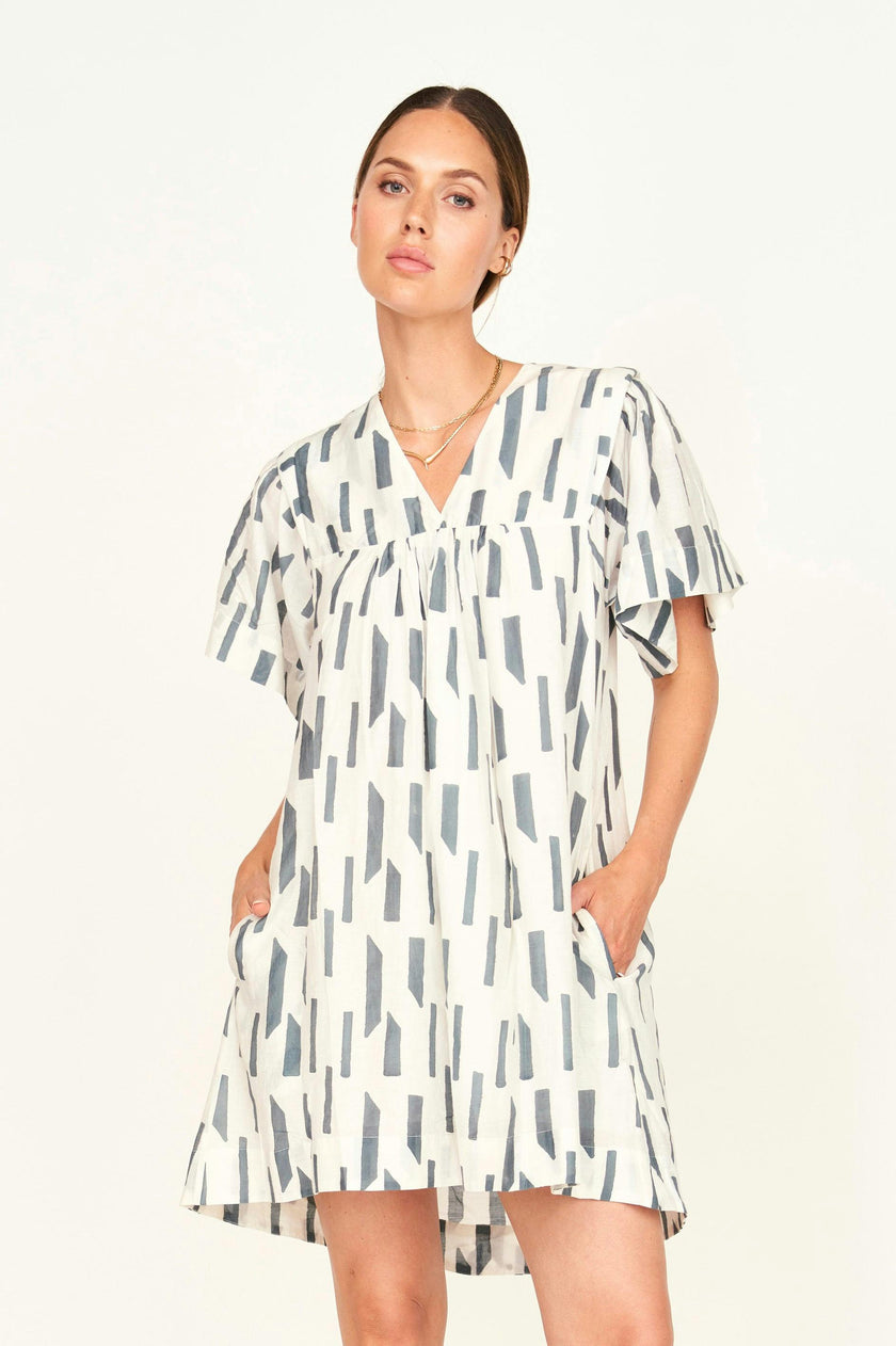 Belem Dress in White Rainfall