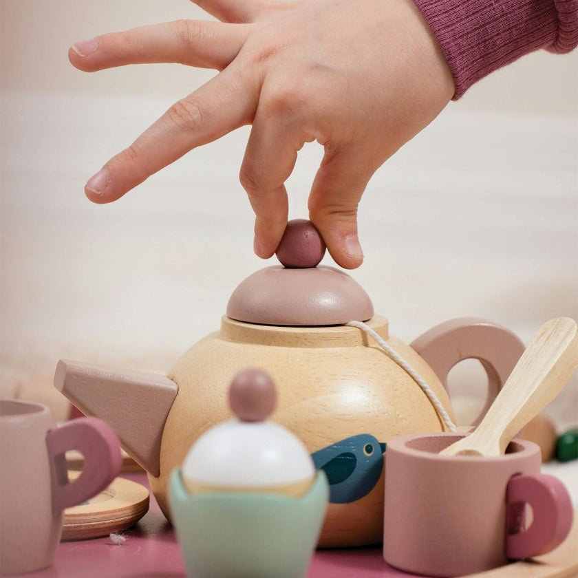 Birdie Tea Set