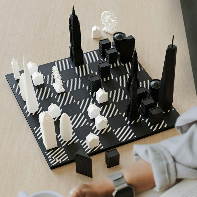 Chess Set Acrylic LONDON vs NEW YORK with B/W Hatch Board
