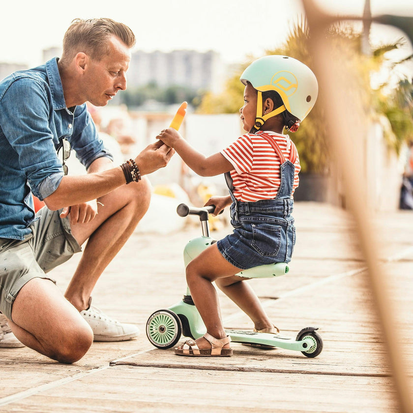 HighwayKick 1 Scooter and Ride On Toy Kiwi