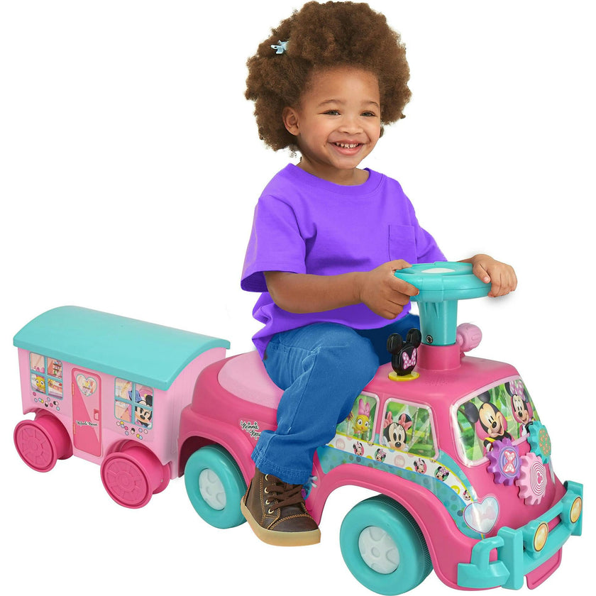 Light 'N' Sounds: Ride-On Camper & Trailer - Minnie