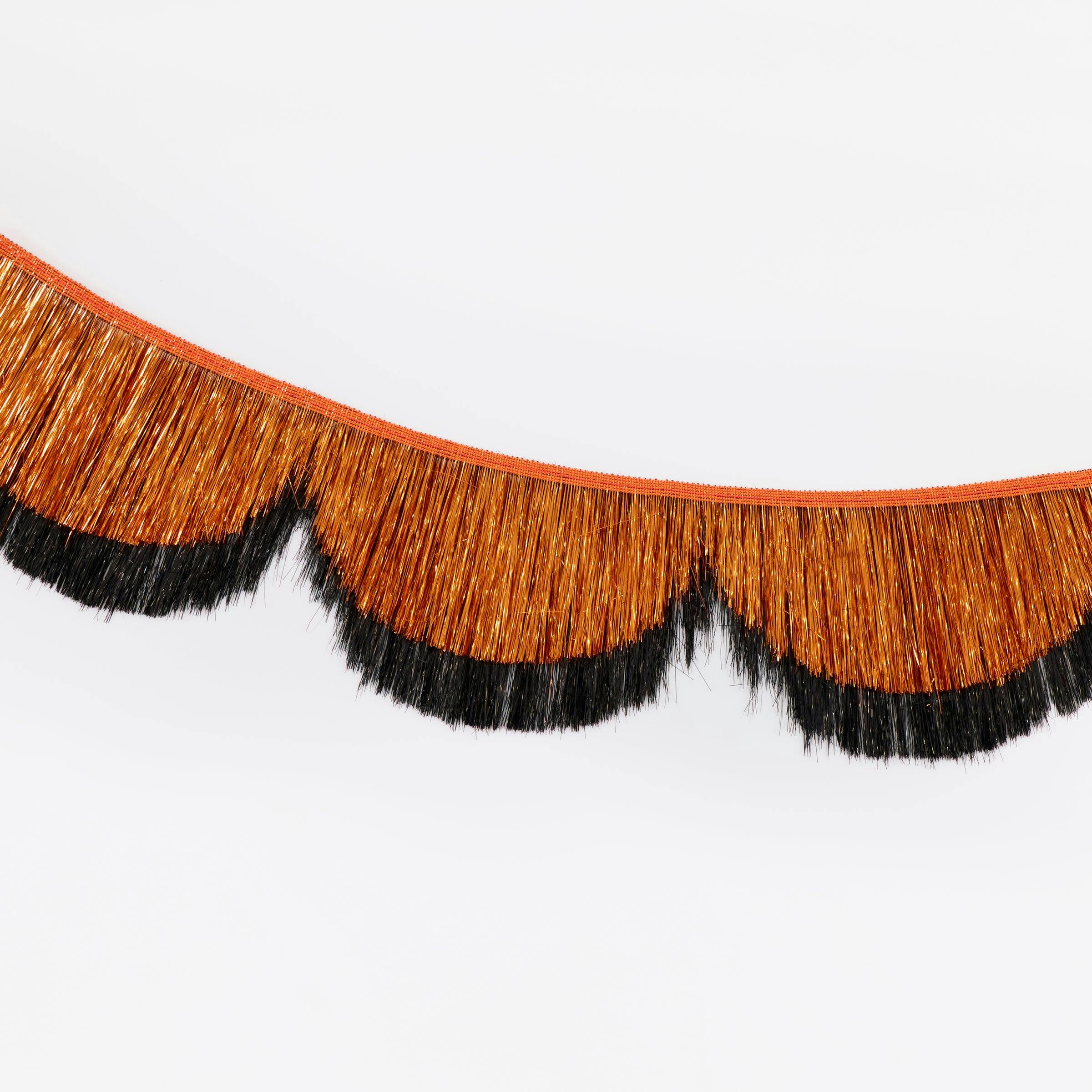 Orange & Black Tinsel Scalloped Garland