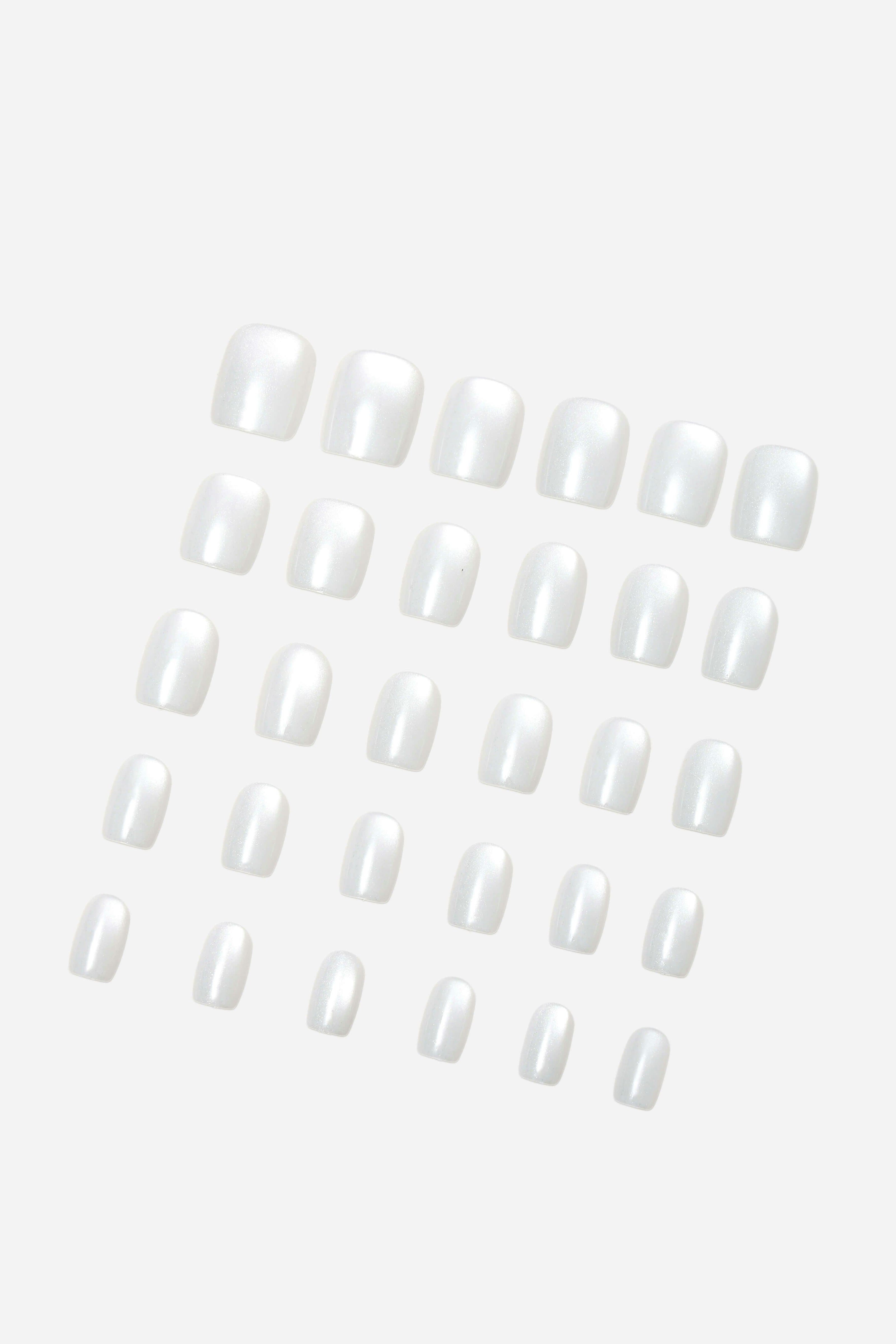 Casual But Make It Chic - Square Press-On Nails