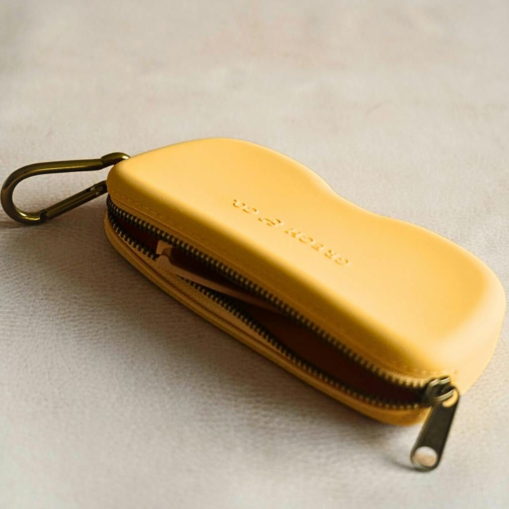 Zip + Go Case | Buckwheat