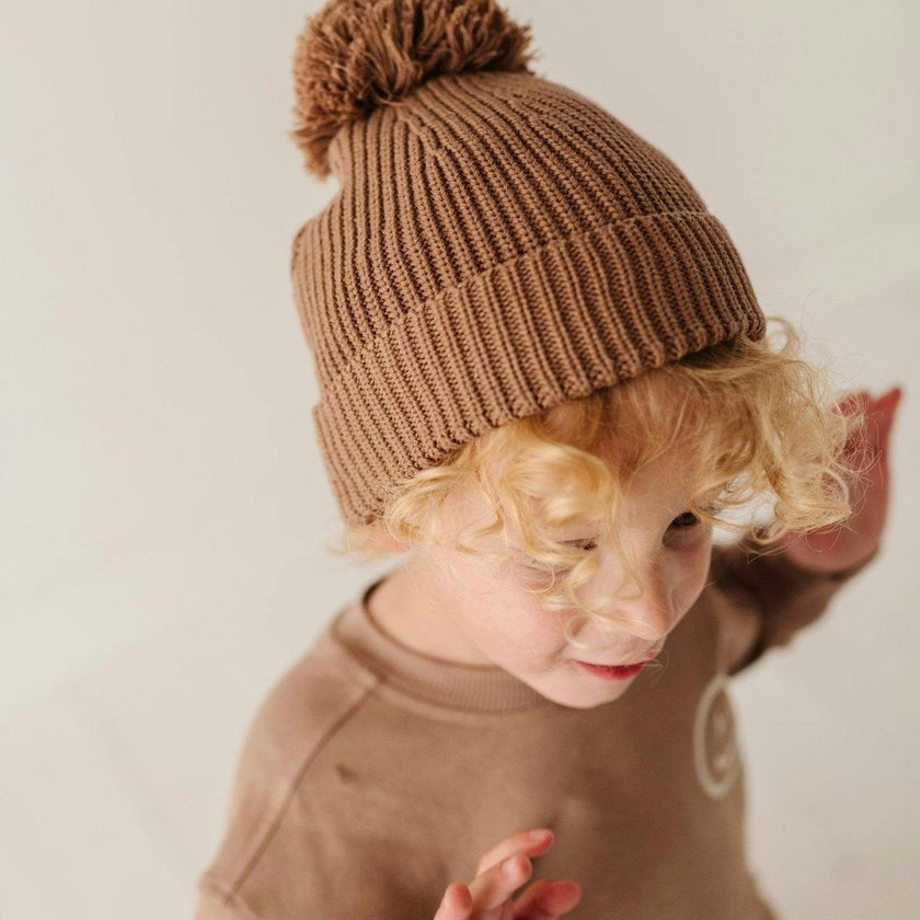 Knit Pom Hat Portabella