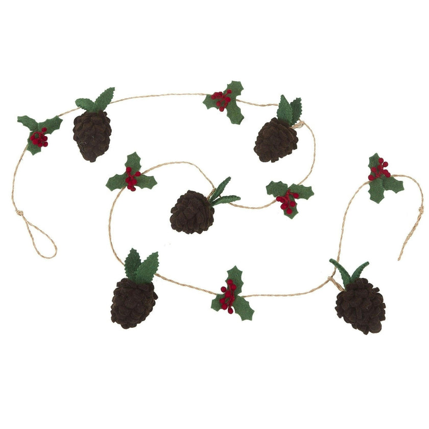 Handmade Christmas Garland and Bunting - Pinecones and Holly Berries Felt and Jute - 6'