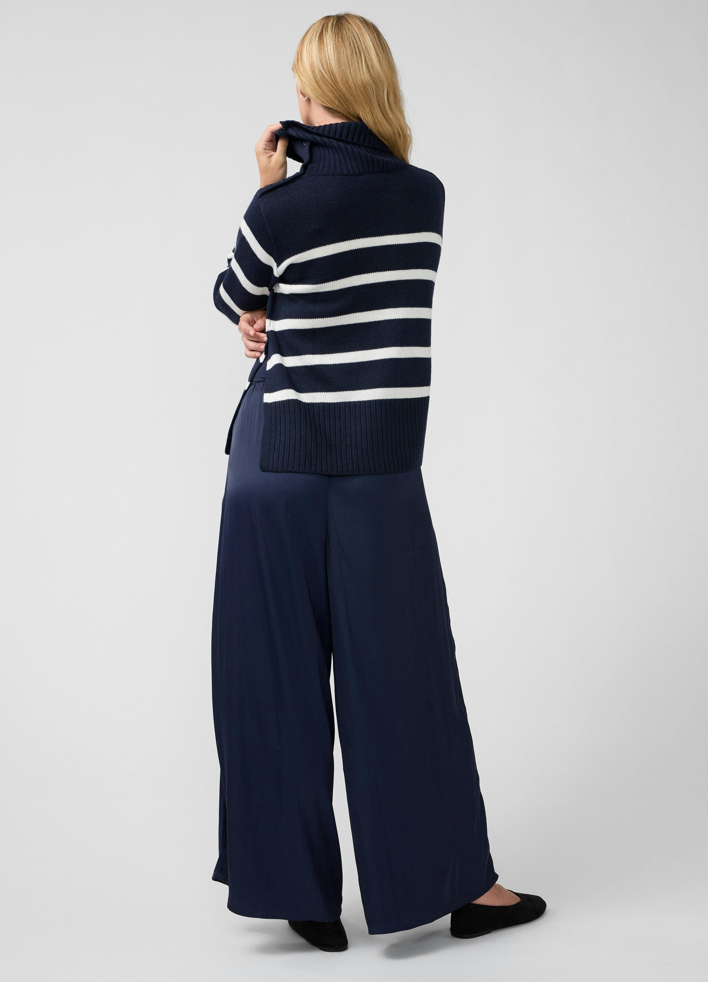 Flowy Wide Leg Woven Maternity Pant