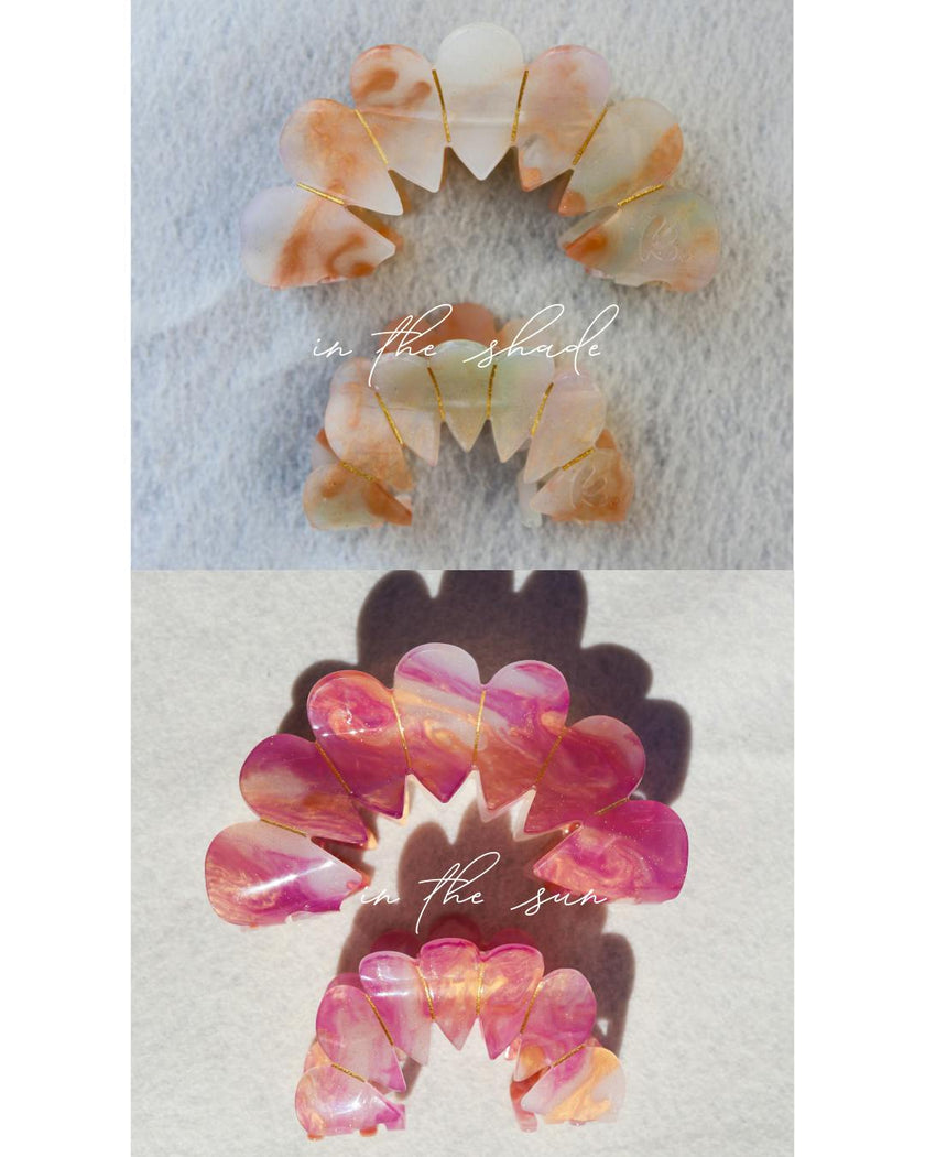 COLOR CHANGING CLAWS
