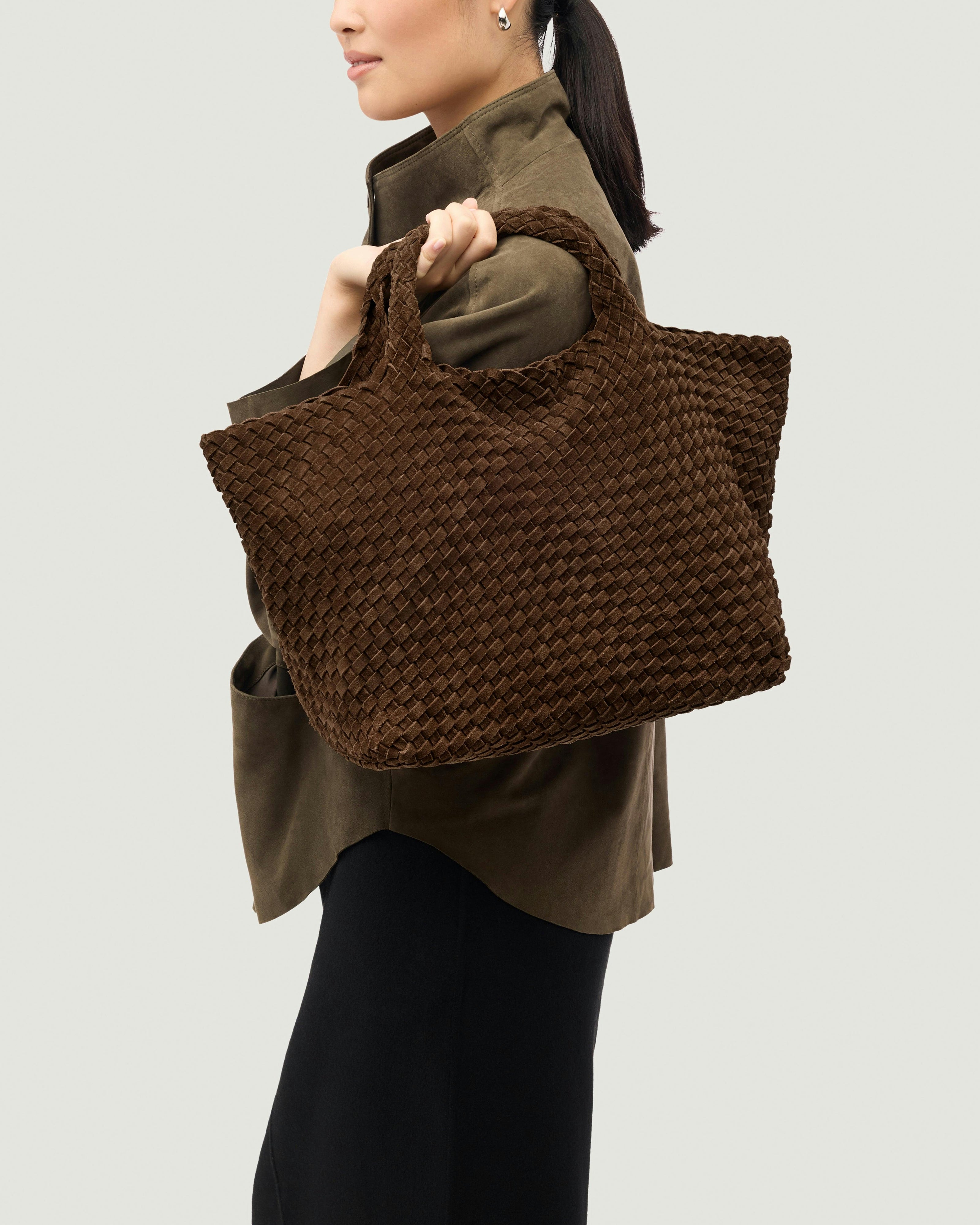 St. Barths Medium Tote Suede | Teak