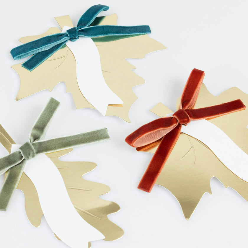 Gold Leaf Bow Place Cards