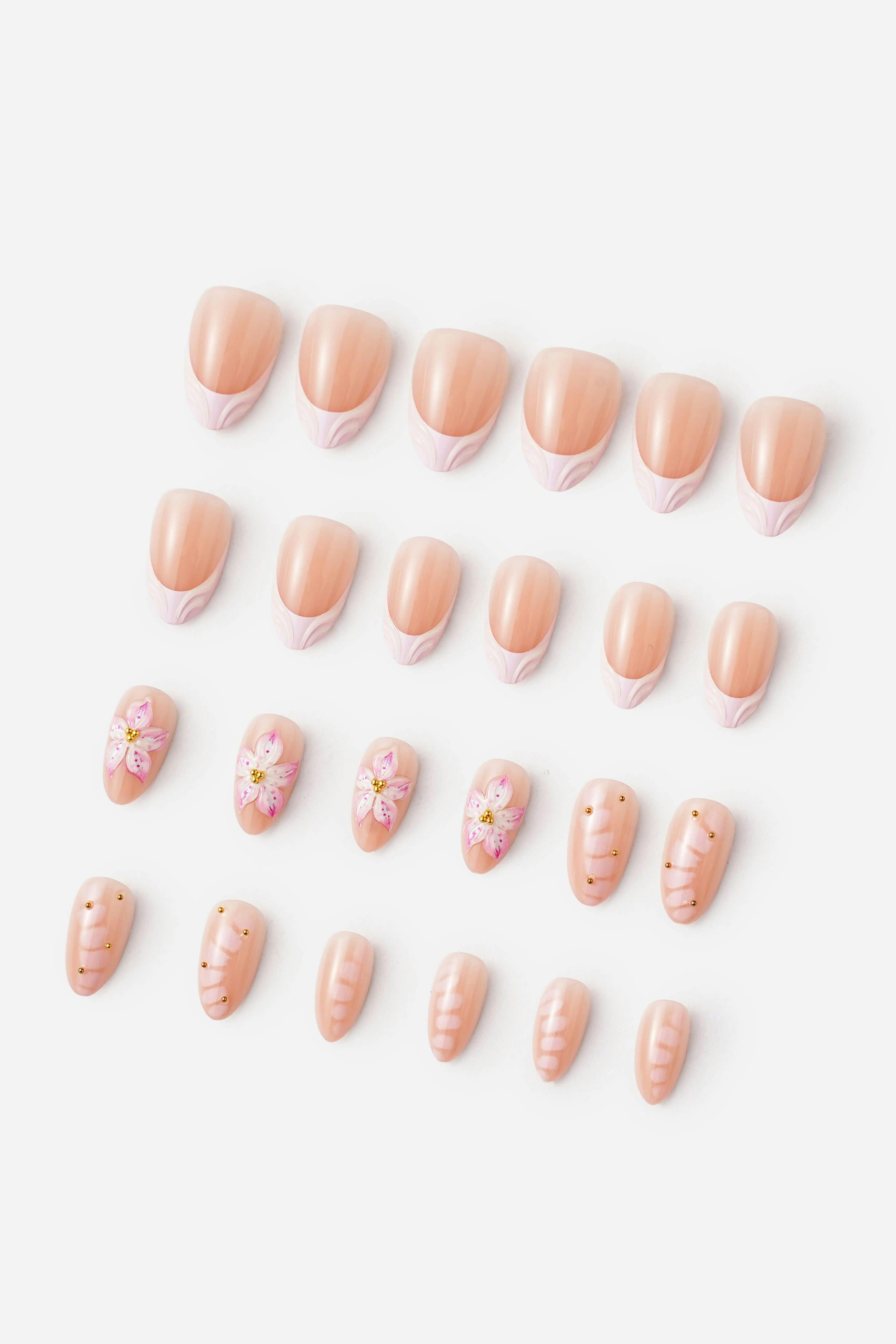 BLOOMY GIRL - SHORT ALMOND PRESS-ON NAILS