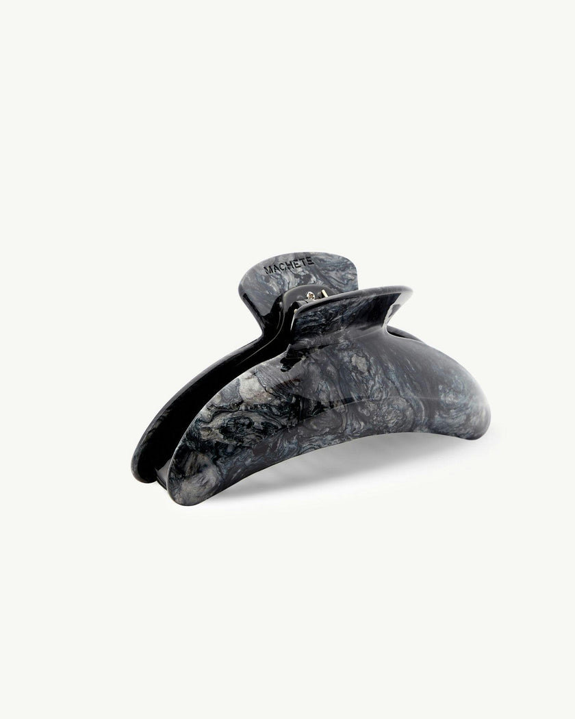 Jumbo Heirloom Claw in Obsidian