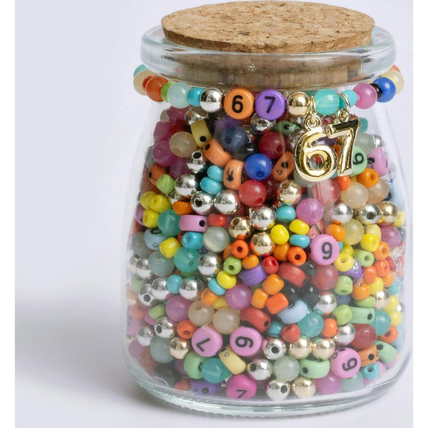 6-7 Stretch Beaded Bracelet DIY Numb er Bead Jar Over 1100 Beads With Charms