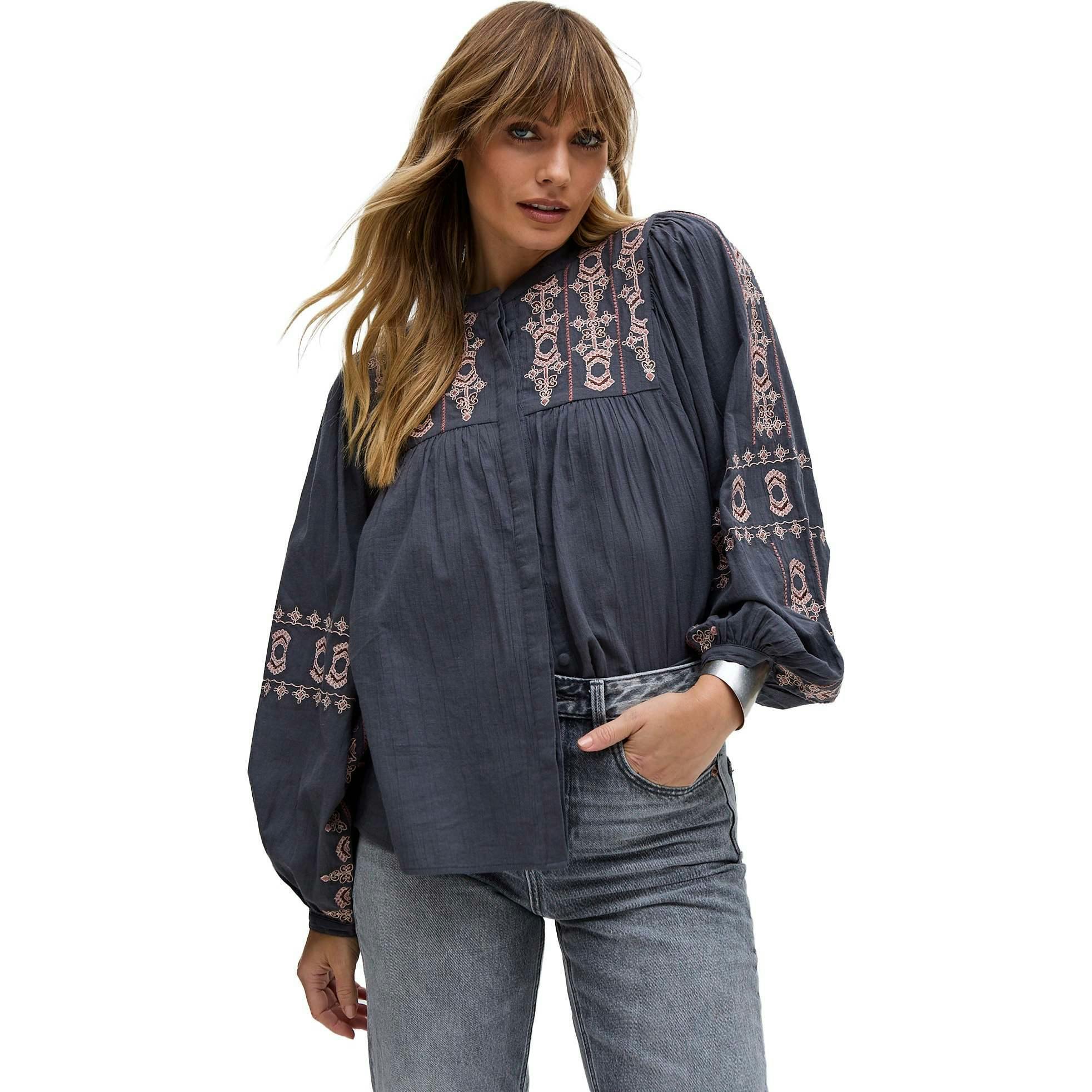 Demi Embroidered Ballon Sleeve Shirt