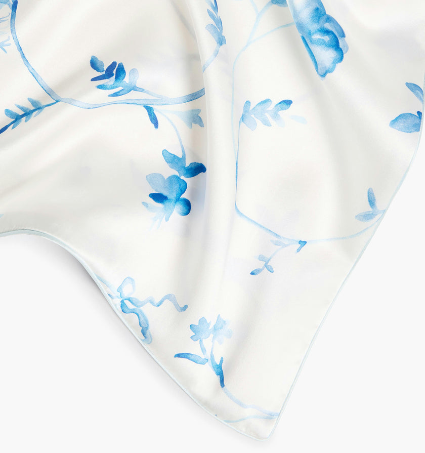 The Sisi Silk Pillowcase - Blue Botanical