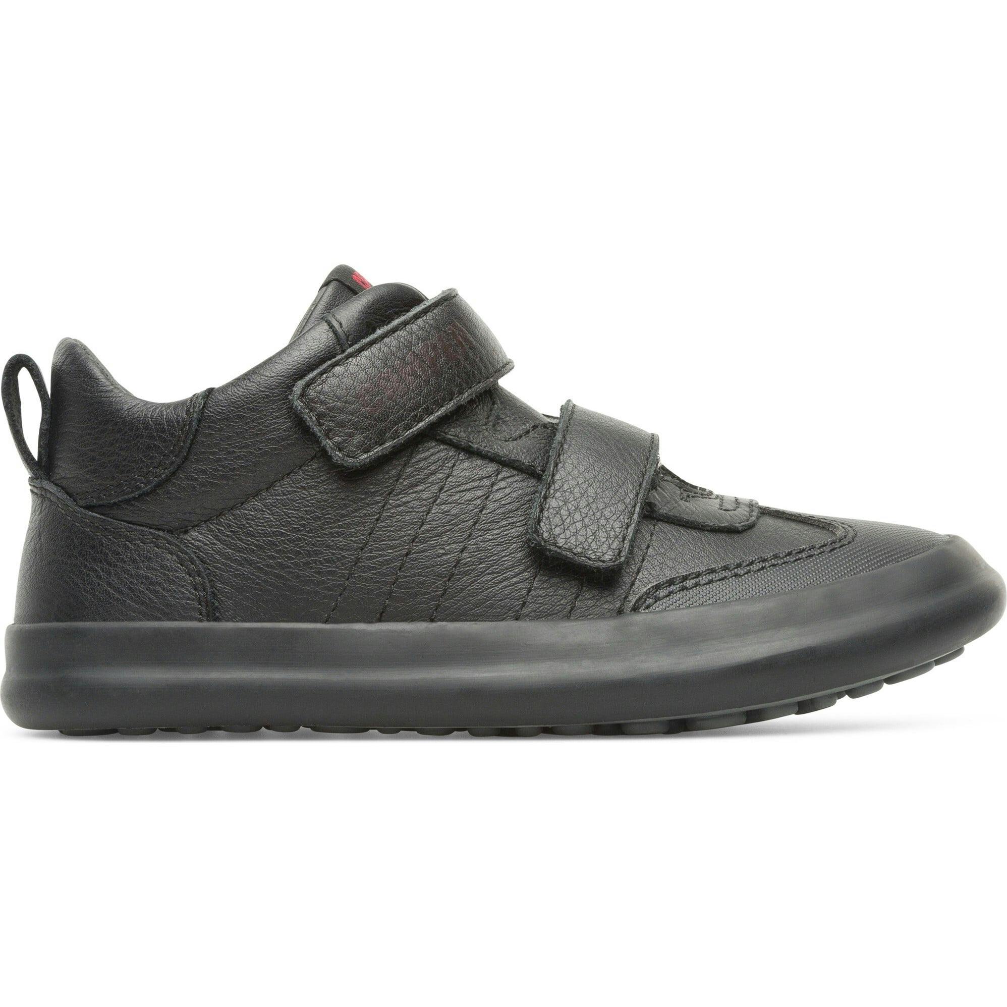 Pursuit Sneaker