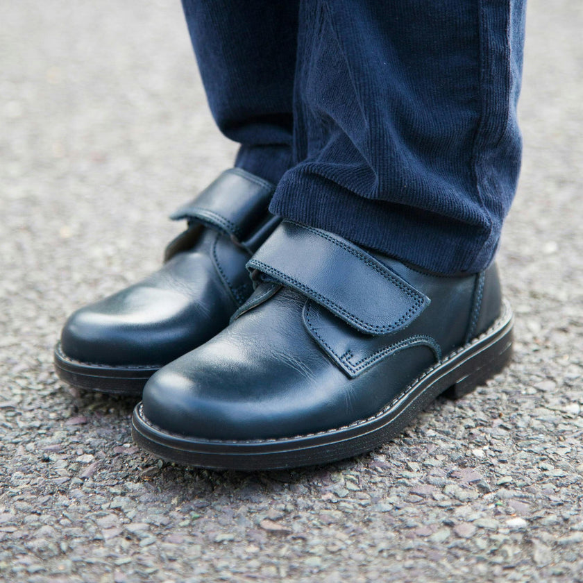 Hampton Classics George School Shoes in Black