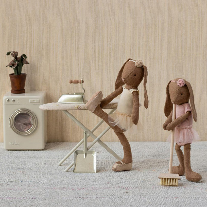 Bunny size 2, Chocolate brown - Ballet suit and skirt cream