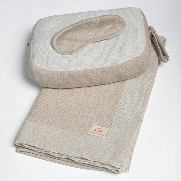 Reversible Solid Throw Set