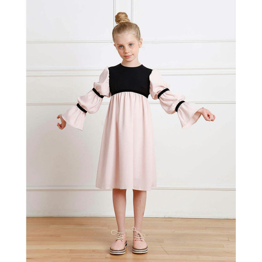 Bella dress (pink without golden embroidery blooms)
