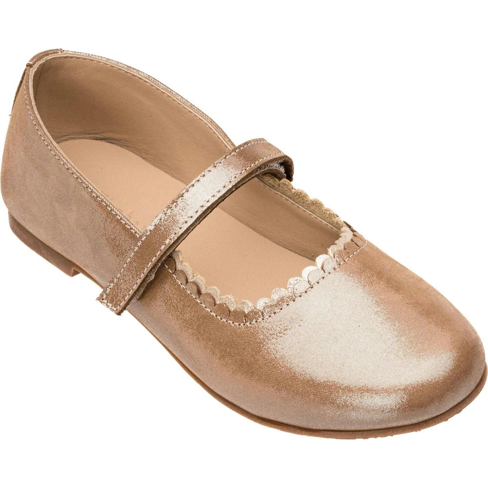 Aria Flat